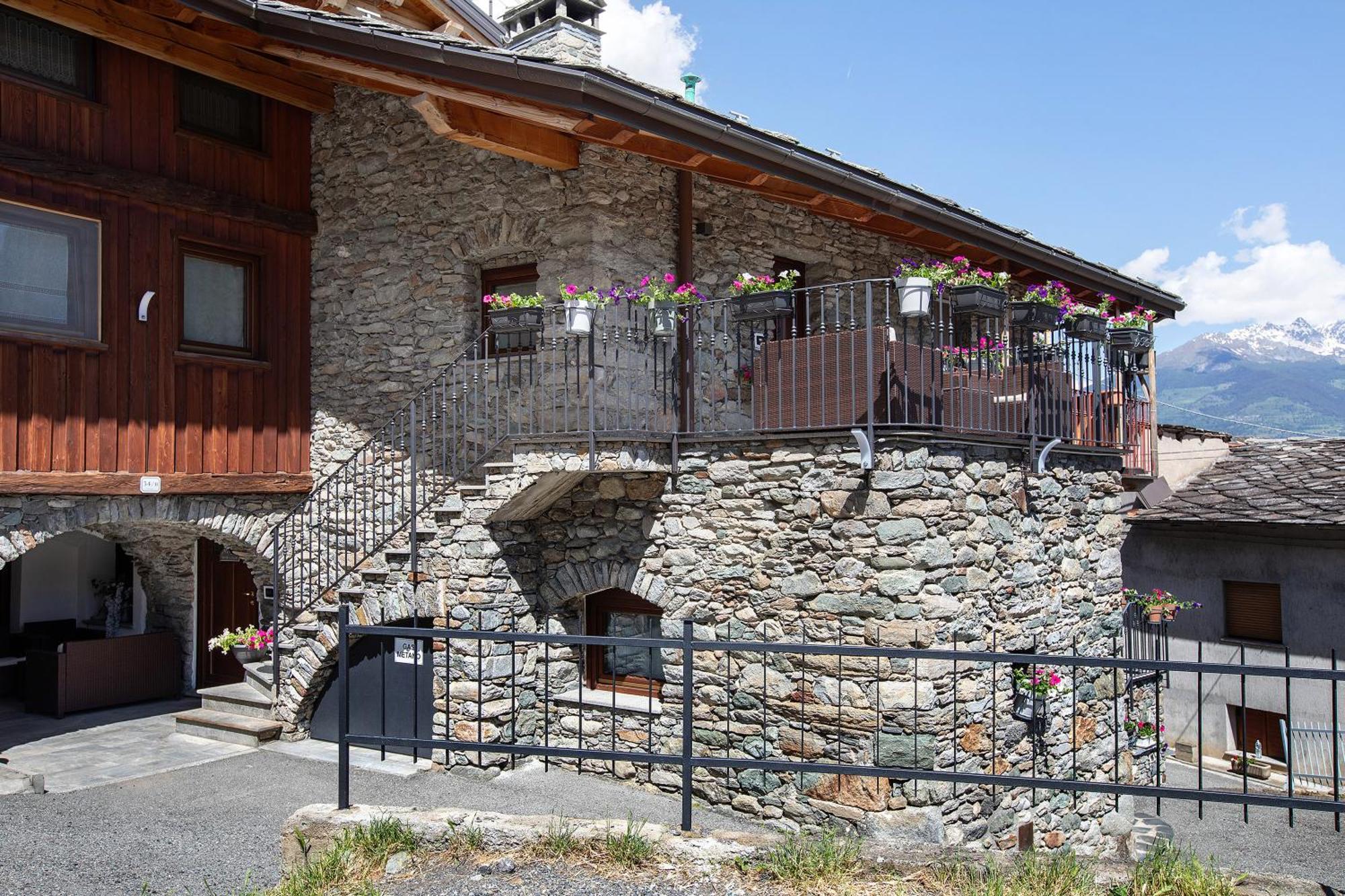 Maison Bebe Comboe Aosta Exteriör bild